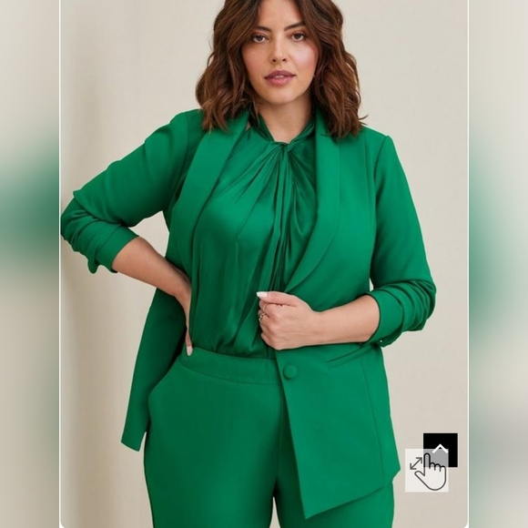 torrid Jackets & Blazers - Torrid Size 0-Soho Studio Refined Crepe Blazer- Color "Green"